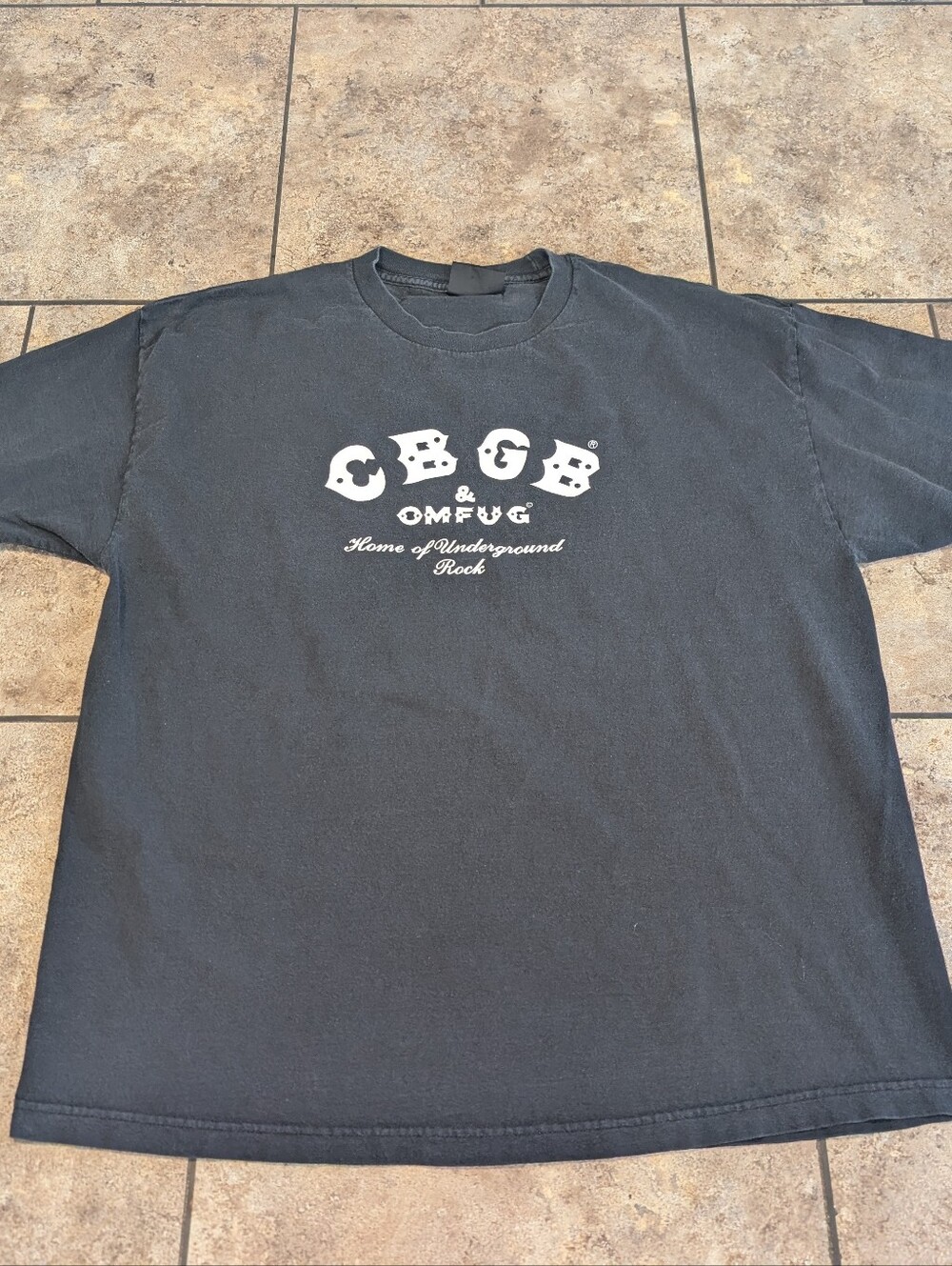 CBGB Home Of Underground Rock Vintage Men's XXL Tee Fader!!!